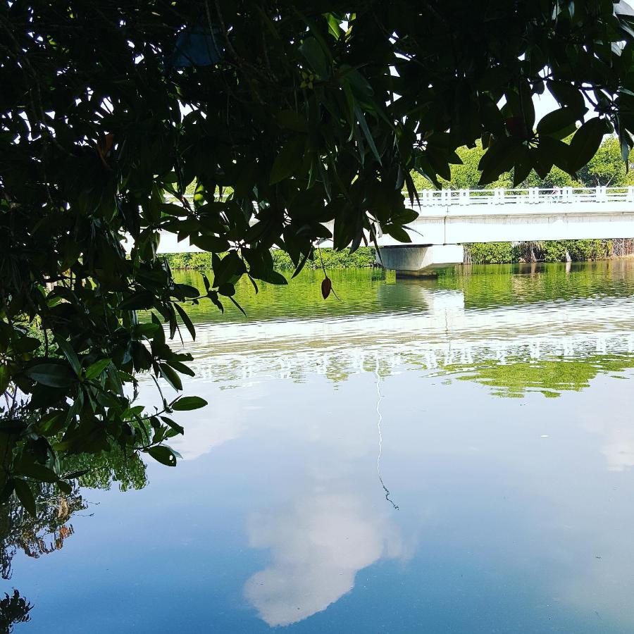ווליגאמה Luvi Lucas River Side חדר תמונה