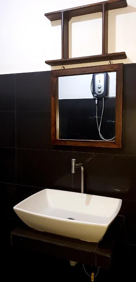 ווליגאמה Luvi Lucas River Side מראה חיצוני תמונה